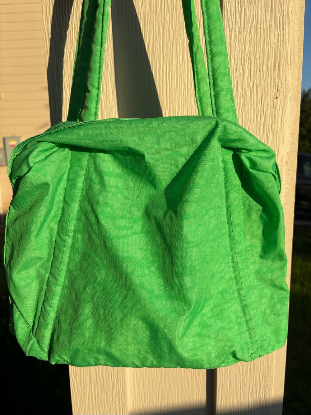 [RESERVED for 👽💚] Baggu Mini Cloud in Aloe - Picture 8 of 8